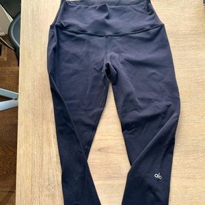 Alo Yoga
7/8 High-Waist Airlift Legging Black Large